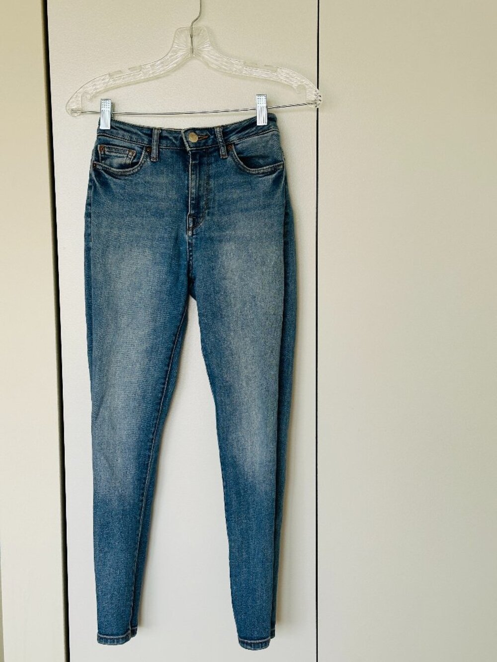 DL1961 "Chrissy" High-rise Skinny Ankle Jeans in Overboard Wash - Size 24